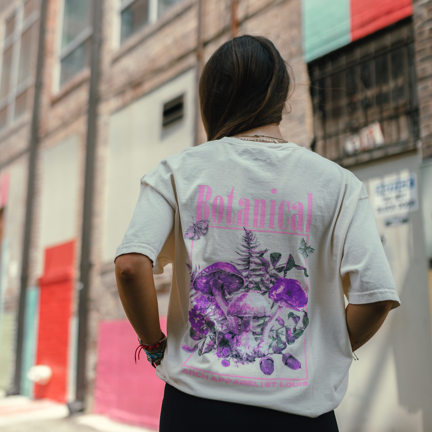 Botanical garment-dyed t-shirt