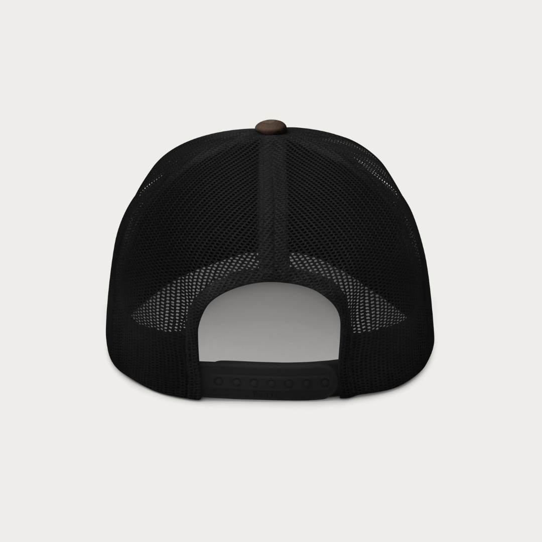 Camouflage STL sloop trucker hat